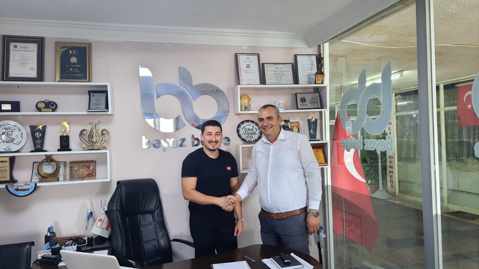 Beyaz Belge ile Zengin Fizyoterapi Arasında İndirim Protokolü İmzalandı