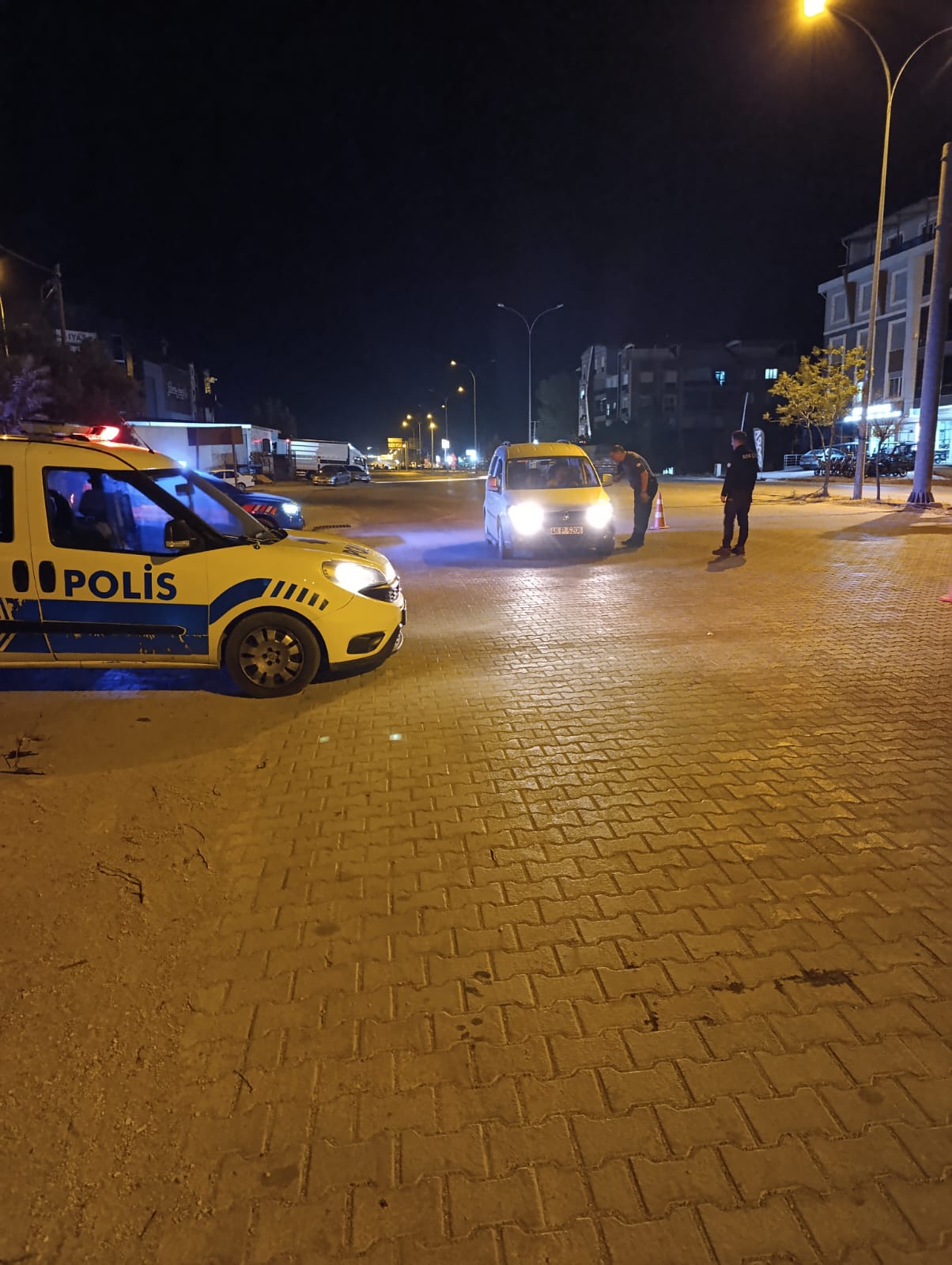 Dinar’da Emniyet ve Jandarmadan Huzur Uygulaması