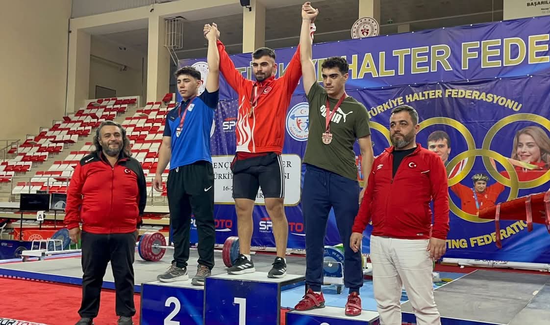 Hasan Sait Emrem Türkiye Şampiyonu Oldu